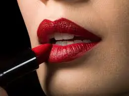 Long-lasting Lipstick