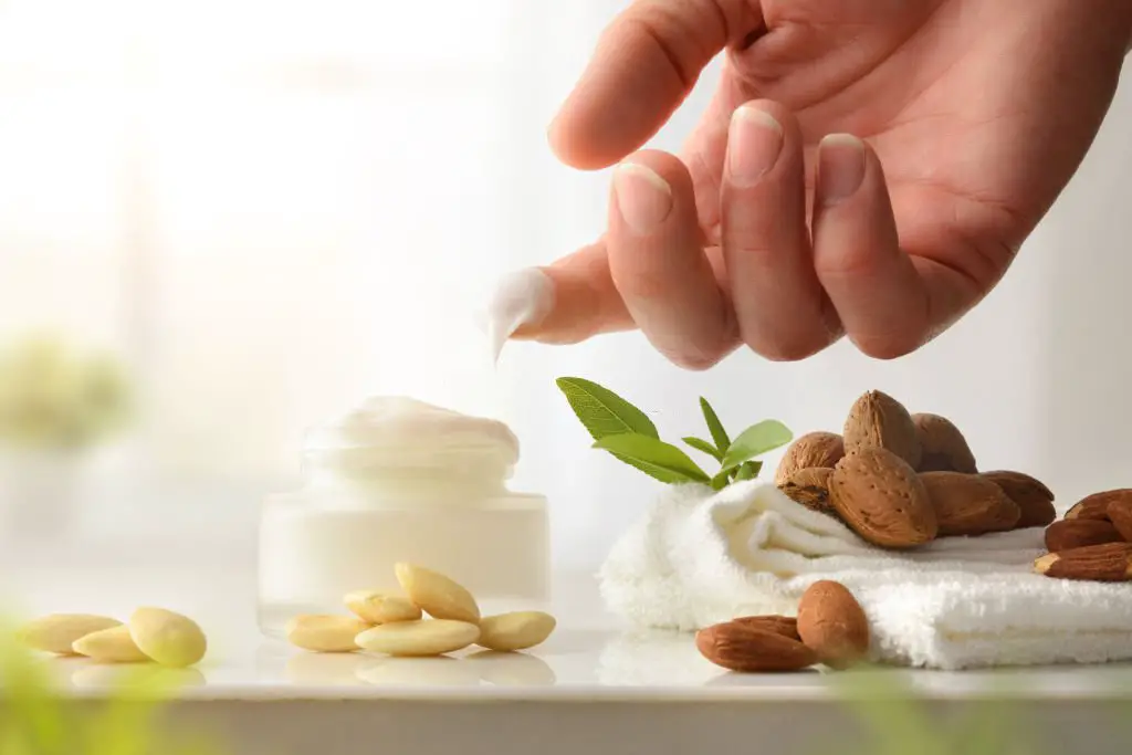 Almonds can be used as a moisturizer