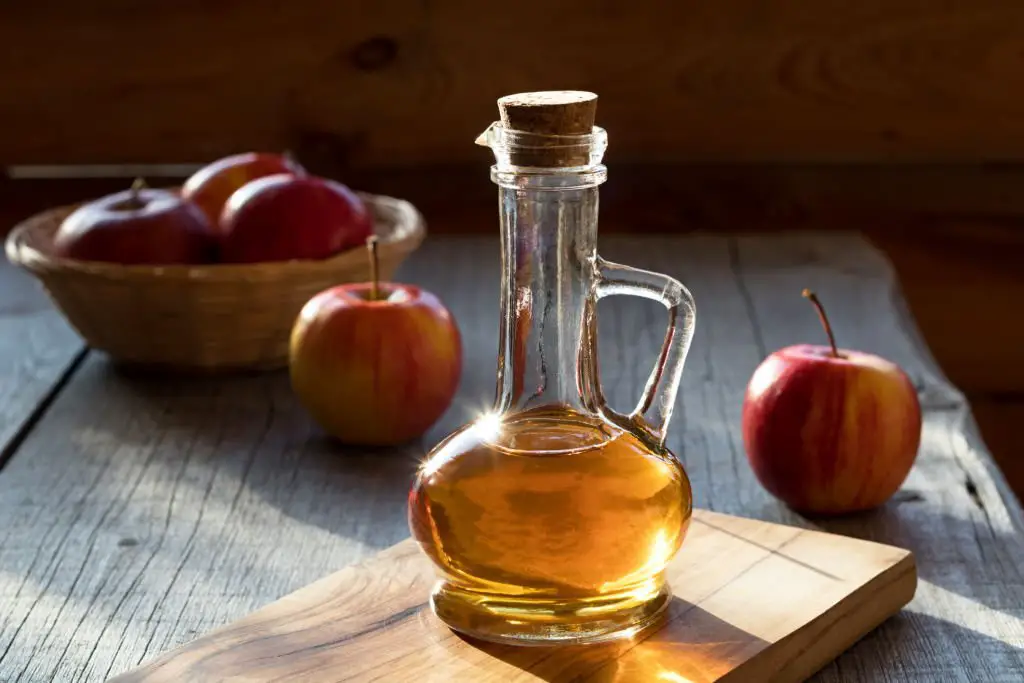 Apple cider vinegar has vitamins minerals and antioxidants