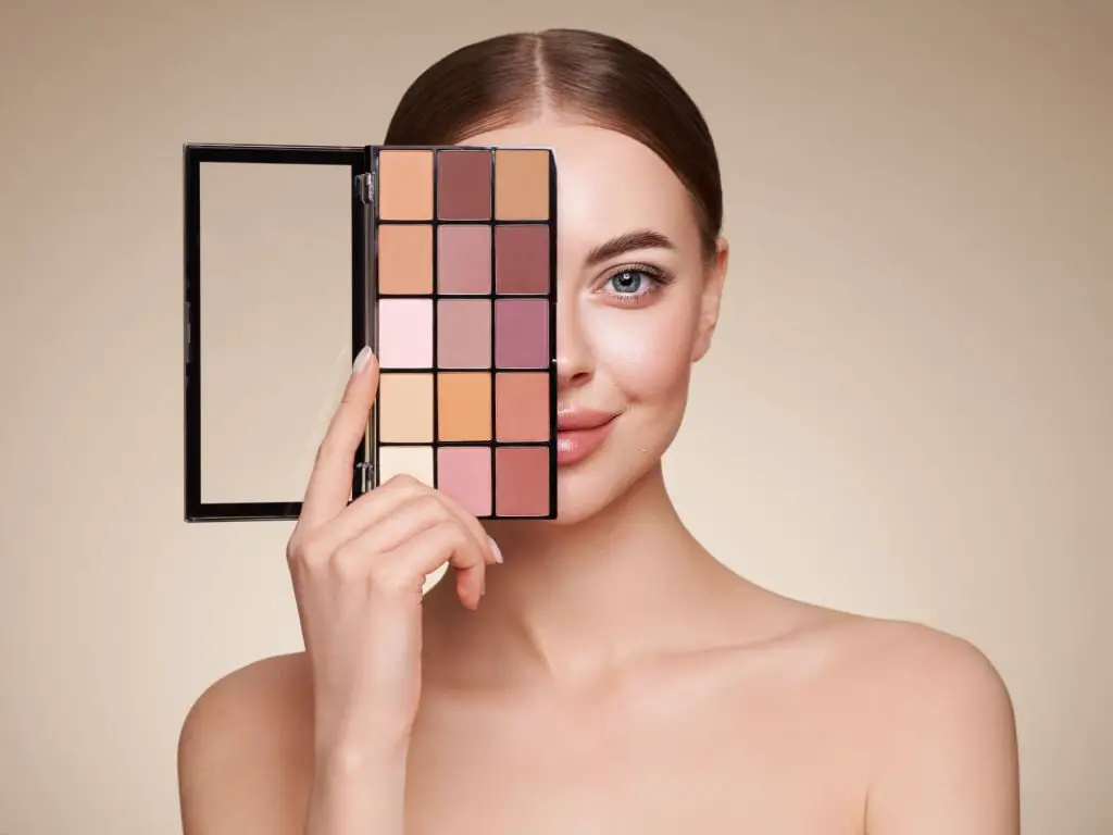 Choose the right eyeshadow palette for each occasion