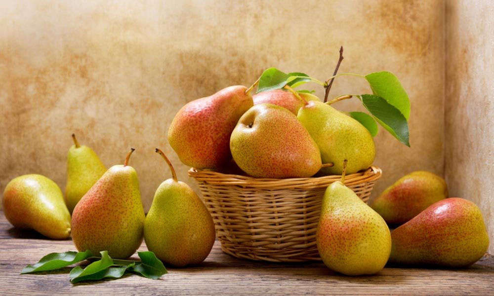 The Infamous Miracle Fruit - Pears, and the Amazing Health Benefits