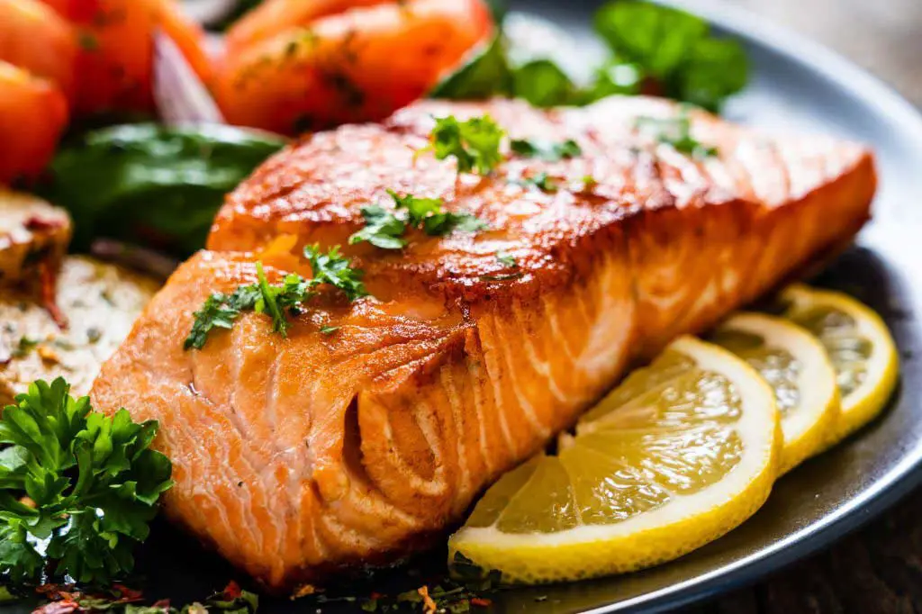 salmon is one of the vitamin D food