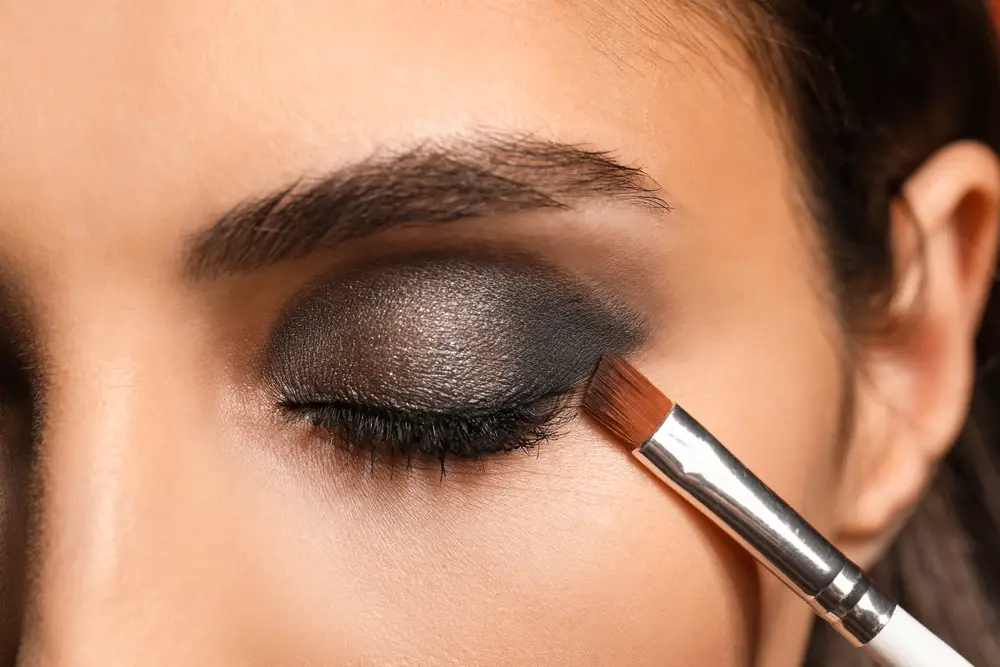 Your next step on how to do a smokey eye is using your choice of eyeshadow